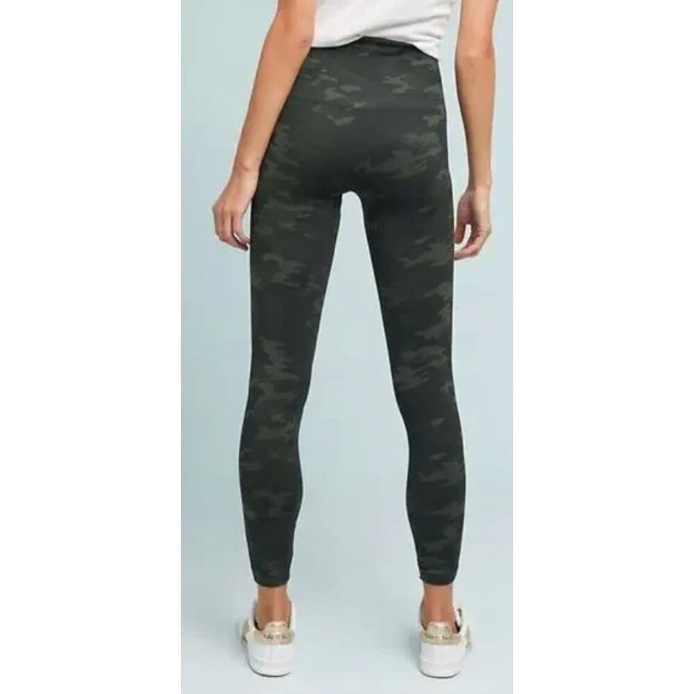 Spanx Leggings Womens XL Black Camo Look At Me Now Shaping Support Seamless Frnt - Picture 10 of 11
